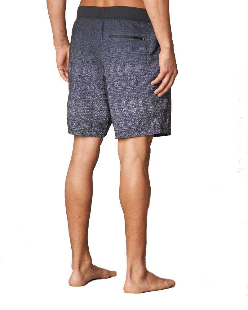 Prana Overhold Yoga Short White/Black - Mukha Yoga